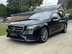 Zwart Gebruikt 2019 Mercedes E220 AMG Sedan | € 24.950 (Goede deal)