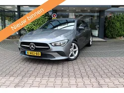 Grijs Gebruikt 2020 Mercedes CLA200 Shooting Brake Business Stationwagen | € 23.950 (Goede deal)
