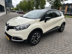Wit, metallic lak Gebruikt 2016 Renault Captur Dynamique SUV | € 9.495 (Eerlijke prijs)