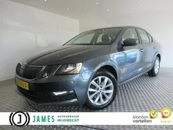 Grijs Gebruikt 2018 Skoda Octavia Business Line Hatchback | € 13.445 (Goede deal)