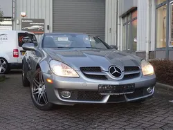 Grijs Gebruikt 2009 Mercedes SLK300 AMG Cabriolet | € 15.750