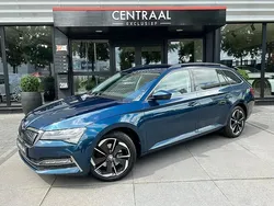 Blauw Gebruikt 2021 Skoda Superb Business Line Stationwagen | € 21.950 (Goede deal)