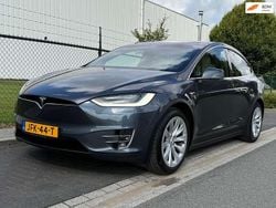 Grijs, metallic lak Gebruikt 2020 Tesla Model X SUV | € 46.995
