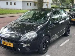 Zwart Gebruikt 2011 Fiat Punto Hatchback | € 4.750 (Duur)