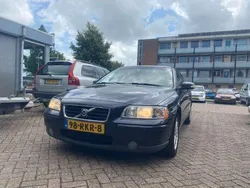 Paars Gebruikt 2007 Volvo S60 Sedan | € 2.750 (Eerlijke prijs)