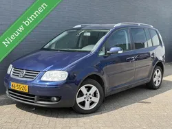 Blauw Gebruikt 2006 VW Touran Highline MPV | € 1.795 (Eerlijke prijs)