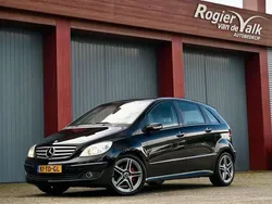 Zwart Gebruikt 2006 Mercedes B200 MPV | € 8.975