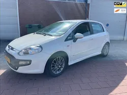 Wit Gebruikt 2010 Fiat Punto Evo Dynamic Hatchback | € 2.995 (Eerlijke prijs)