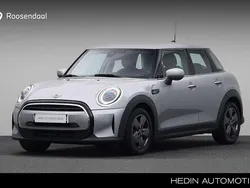 Grijs Gebruikt 2023 Mini Cooper Classic Hatchback | € 25.880 (Duur)