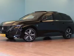 Zwart, metallic lak Gebruikt 2023 Peugeot 308 GT Stationwagen | € 25.888 (Goede deal)