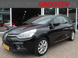 Zwart Gebruikt 2017 Renault Clio GrandTour Intens Stationwagen | € 8.499 (Eerlijke prijs)
