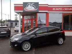 Zwart Gebruikt 2011 Ford Focus Trend Sedan | € 4.990 (Eerlijke prijs)