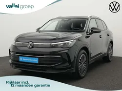 Zwart Gebruikt 2024 VW Tiguan Edition SUV | € 41.700 (Super prijs)