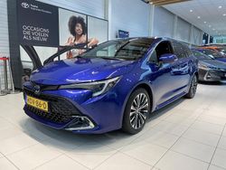 Blauw Gebruikt 2025 Toyota Corolla Hybrid Stationwagen | € 34.750 (Iets duurder)