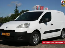Wit Gebruikt 2014 Peugeot Partner MPV | € 2.950 (Eerlijke prijs)