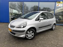 Grijs Gebruikt 2006 Honda Jazz Cool Hatchback | € 4.499 (Iets duurder)