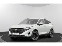 Pearl white (wit metallic) Nieuw 2024 Nissan Qashqai N-Connecta SUV | € 45.007