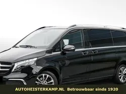 Zwart Gebruikt 2023 Mercedes V250 Avantgarde MPV | € 58.950 (Eerlijke prijs)