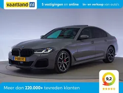 Grijs, metallic lak Gebruikt 2022 BMW 520 M Sport Sedan | € 37.445 (Iets duurder)