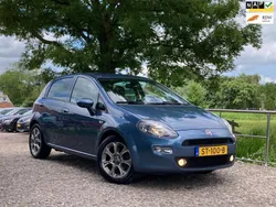 Blauw Gebruikt 2018 Fiat Punto Hatchback | € 5.450