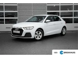 Wit Gebruikt 2024 Audi A1 Sportback Proline Hatchback | € 23.900 (Eerlijke prijs)