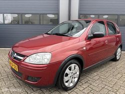 Rood Gebruikt 2006 Opel Corsa Essentia Hatchback | € 1.699 (Eerlijke prijs)