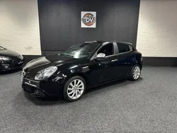 Zwart Gebruikt 2012 Alfa Romeo Giulietta Progression Hatchback | € 7.445 (Super prijs)