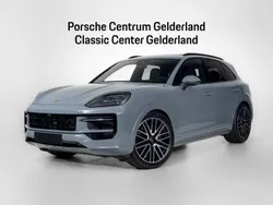 Arctic grijs Gebruikt 2025 Porsche Cayenne SUV | € 164.900
