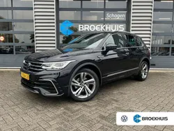 Zwart, metallic lak Gebruikt 2023 VW Tiguan Business SUV | € 39.700 (Eerlijke prijs)