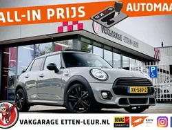 Grijs Gebruikt 2019 Mini John Cooper Works Hatchback | € 23.485 (Eerlijke prijs)