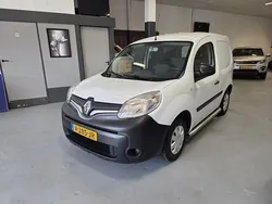 Wit Gebruikt 2017 Renault Kangoo MPV | € 3.250 (Eerlijke prijs)