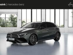Zwart, metallic lak Gebruikt 2025 Mercedes A180 Business Hatchback | € 46.054