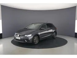 Smokey grey Gebruikt 2024 VW Polo Edition Hatchback | € 26.900 (Duur)