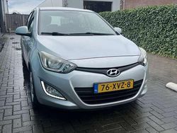 Grijs Gebruikt 2012 Hyundai i20 MPV | € 4.850