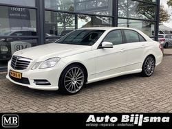 Wit Gebruikt 2013 Mercedes E200 AMG Sedan | € 14.995 (Eerlijke prijs)