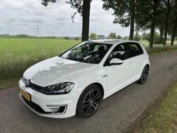 Wit Gebruikt 2015 VW Golf VII GTE Stationwagen | € 10.000 (Goede deal)