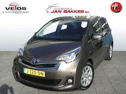 Bruin Gebruikt 2014 Toyota Verso-S Trend MPV | € 12.750 (Eerlijke prijs)