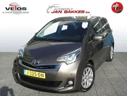 Bruin Gebruikt 2014 Toyota Verso-S Trend MPV | € 12.750 (Eerlijke prijs)