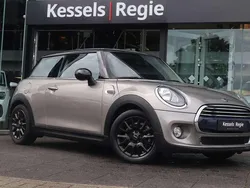 Grijs Gebruikt 2016 Mini Cooper Business Hatchback | € 13.950 (Eerlijke prijs)