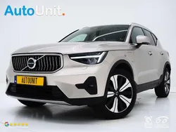 Beige, metallic lak Gebruikt 2022 Volvo XC40 Ultimate SUV | € 37.840 (Iets duurder)