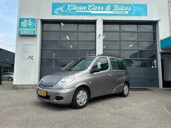 Grijs Gebruikt 2006 Toyota Yaris Sol Hatchback | € 1.999 (Super prijs)
