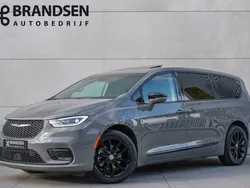 Grijs Gebruikt 2022 Chrysler Pacifica Limited SUV | € 69.500