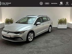 Reflex silver Gebruikt 2023 VW Golf VIII Life Stationwagen | € 23.595 (Eerlijke prijs)