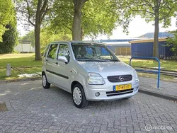 Grijs Gebruikt 2001 Opel Agila Comfort Hatchback | € 795 (Eerlijke prijs)