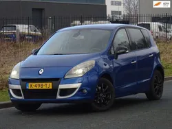 Blauw Gebruikt 2011 Renault Scénic III Bose Edition MPV | € 4.499 (Goede deal)