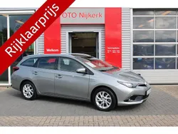 Grijs Gebruikt 2018 Toyota Auris Hybrid Limited Hatchback | € 19.900 (Eerlijke prijs)
