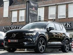 Zwart Gebruikt 2020 Volvo XC40 R-Design SUV | € 30.450 (Iets duurder)