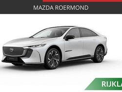 Wit Nieuw 2025 Mazda 6e Takumi-Line Hatchback | € 44.940 (Eerlijke prijs)