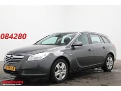 Grijs (metallic) Gebruikt 2010 Opel Insignia Edition Stationwagen | € 2.950 (Eerlijke prijs)