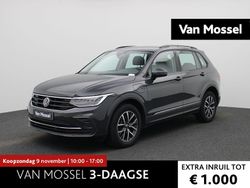 Grijs Gebruikt 2022 VW Tiguan Pro SUV | € 27.400 (Super prijs)